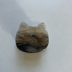 Cat hair clip